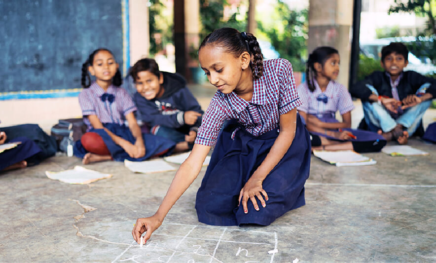 Maharashtra 13-Year-Old Student Punished with 50 Squats for Being Late by 5 Minutes Maharashtra 13-Year-Old Student Punished with 50 Squats for Being Late by 5 Minutes